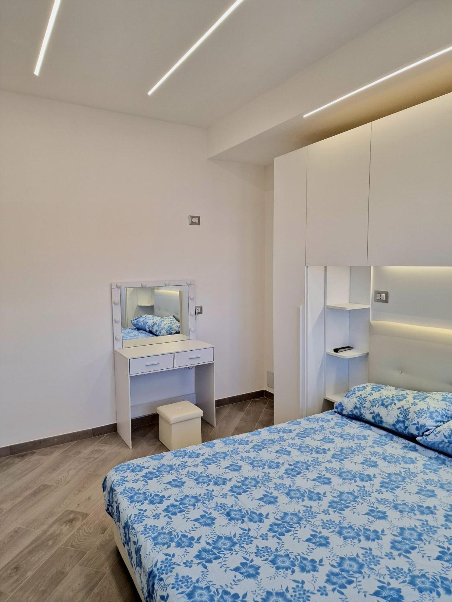 Tower Apartments Terracina Exterior foto